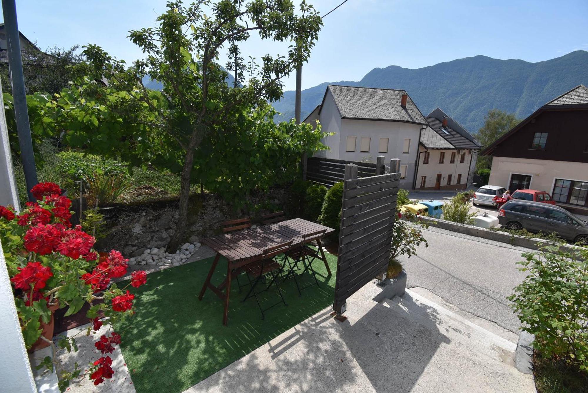 בובק Apartments Free Alps, Massage & Wine מראה חיצוני תמונה