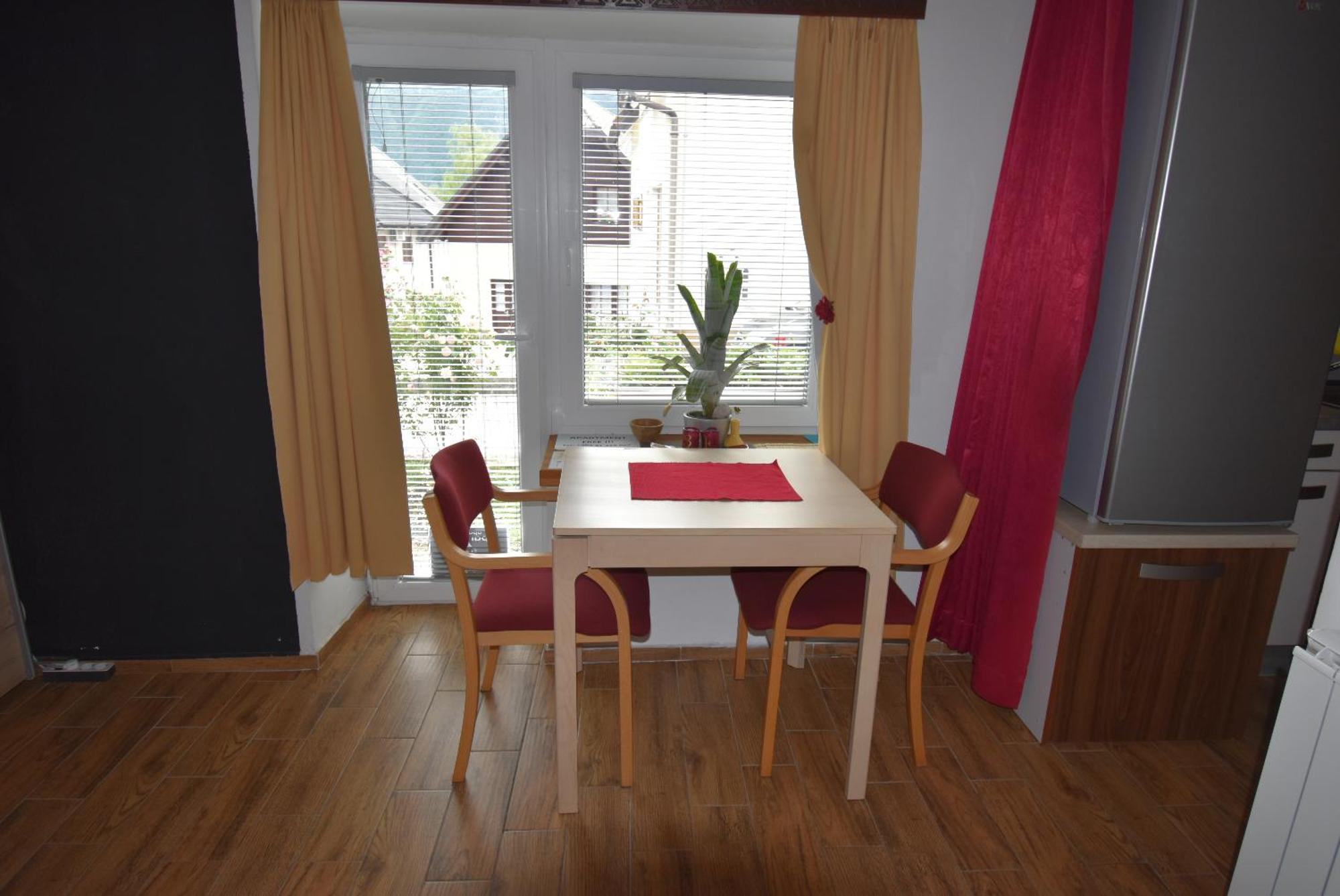 בובק Apartments Free Alps, Massage & Wine מראה חיצוני תמונה